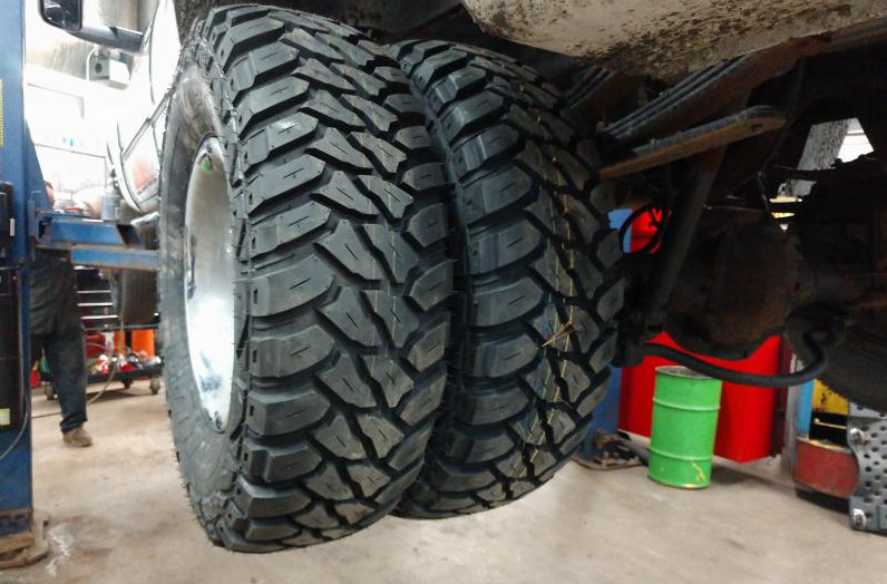 215 85r16 Dually Tires
